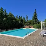 Martina Venkovský dům Serrazzano